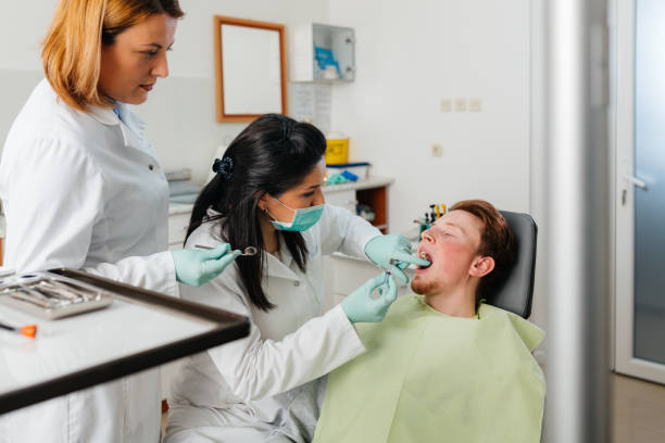 Best Emergency Treatment for Oral Infections in Cloverleaf, TX